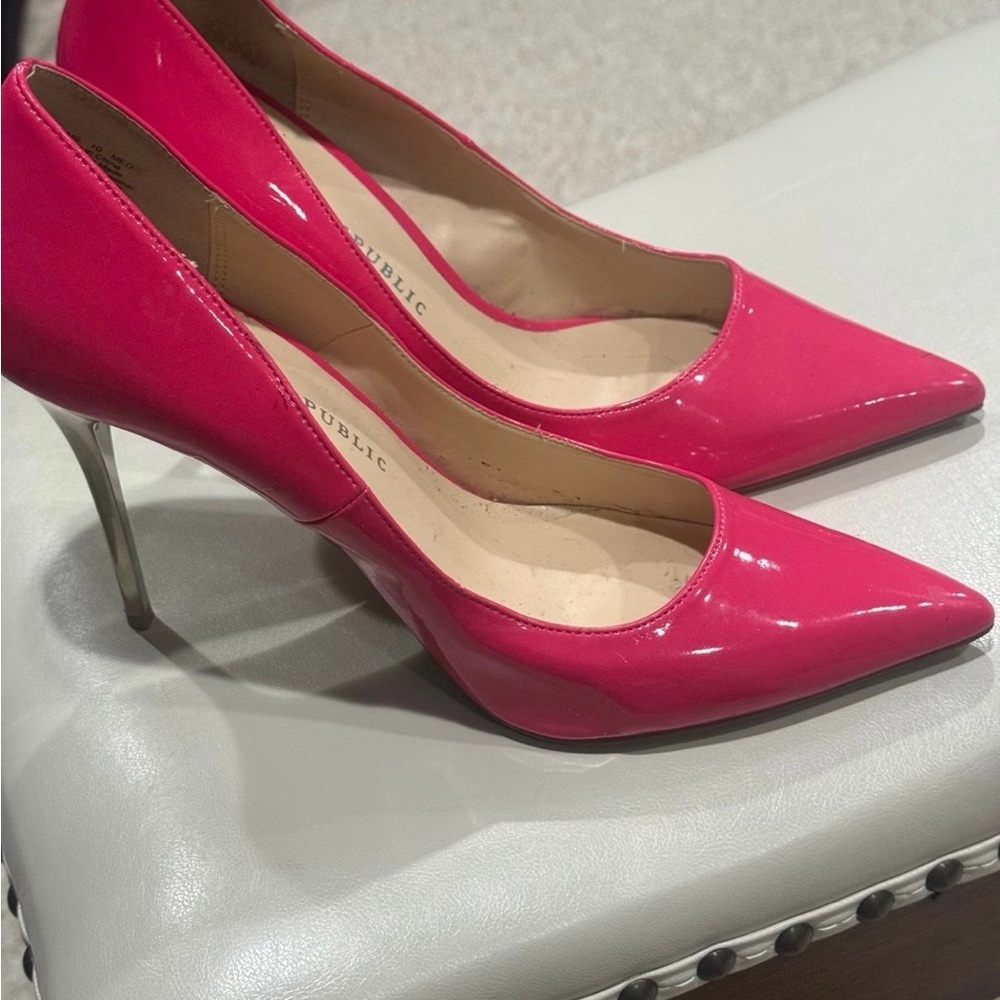 Rock & Republic Fuchsia Patent Heels